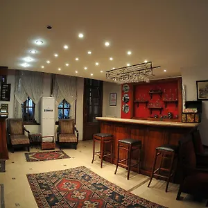 Antikhan 2*, İzmir Turkije