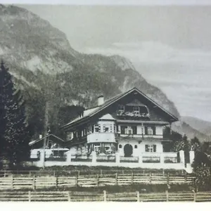 Gaestehaus Hohe Tannen 3*, Garmisch-Partenkirchen Duitsland